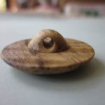 木のボタン